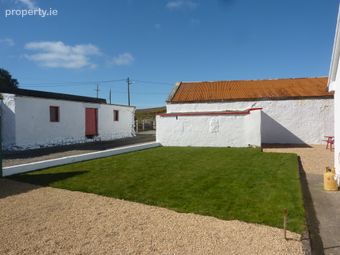 Una's Bar And Apartment, Fallmore, Blacksod, Belmullet, Co. Mayo, Belmullet, Co. Mayo - Image 4
