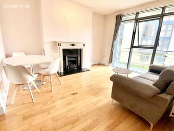 The Oval, Tullyvale, Cherrywood, Dublin 18 - Image 2