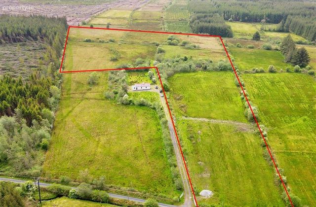 Kilgarriff, Cloontia, Charlestown, Mayo, Cloontia, Co. Mayo - Click to view photos