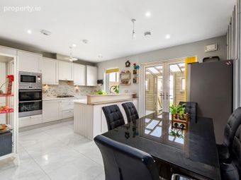 15 Gandon Walk, Lucan, Co.dublin, Lucan, Co. Dublin - Image 3