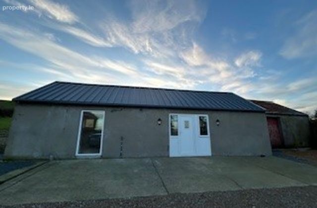 Drumkeith, Dundalk, Co. Louth - Click to view photos