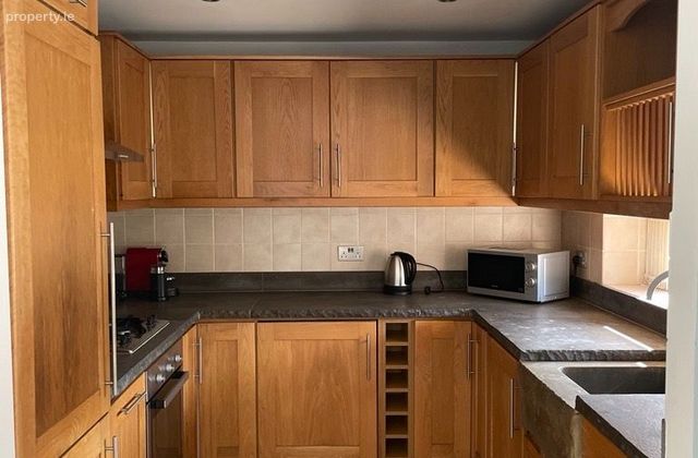 Joe Sartini Court, Mountjoy Street, Phibsborough, Dublin 7 - Click to view photos