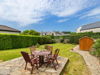 33 New Vale Cottages, Shankill, Co Dublin, Shankill, Dublin 18 - Image 4
