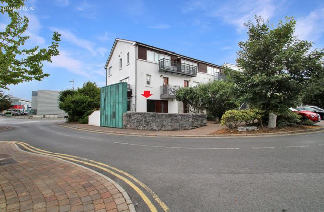 101 Sailin, Wellpark, Co. Galway - Click to view photos