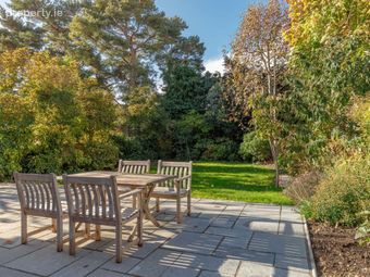 7 Richview Villas, Clonskeagh Road, Clonskeagh, Dublin 14 - Image 3