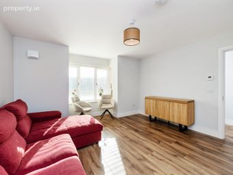 8 Beechwood Grove, Hansfield, Ongar, Dublin 15, Dublin 15 - Image 3