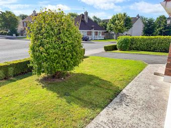 2 Hazelwood, Dublin Road, Thurles, Co. Tipperary, Thurles, Co. Tipperary - Image 4