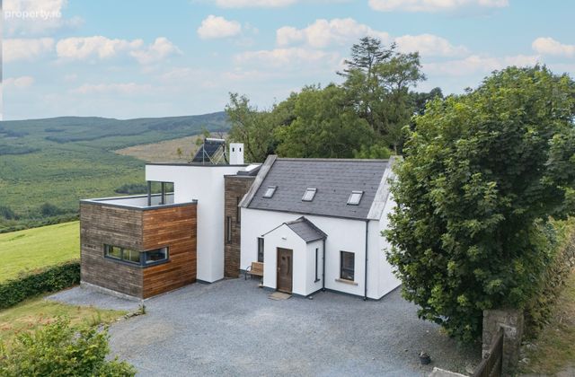 "currahee" V Carrigeen, Corrageen, Rathnure, New Ross, Co. Wexford, Killanne, Co. Wexford - Click to view photos