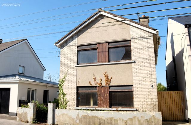 Cross Street, Loughrea, Co. Galway - Click to view photos