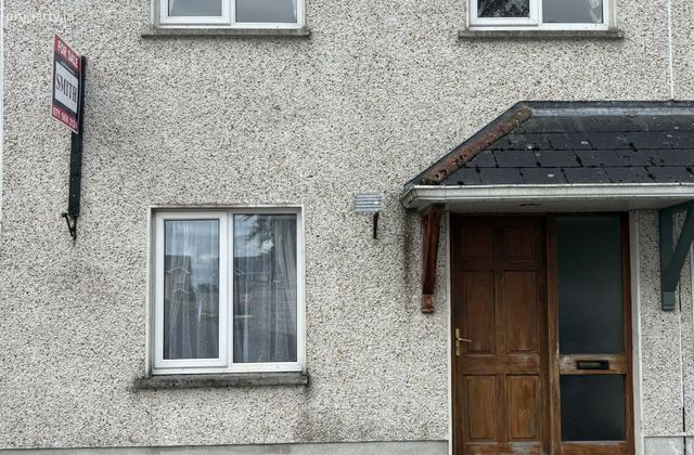 5 Abbey Court, Frenchpark, Frenchpark, Co. Roscommon - Click to view photos