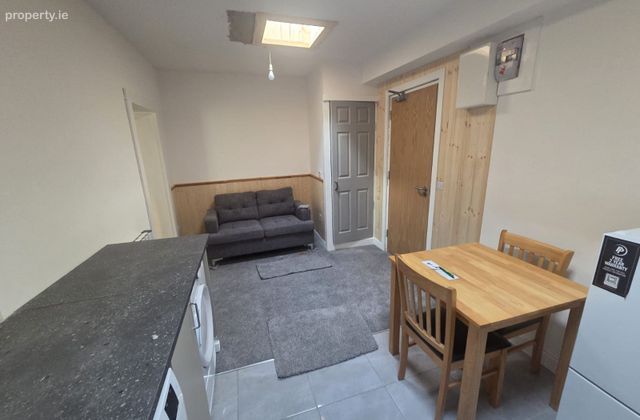 65 Collins Avenue, Dublin 9, Donnycarney, Dublin 9 - Click to view photos