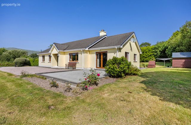 Mill Beg, Coomhola, Bantry, Co Cork, Coomhola, Co. Cork - Click to view photos