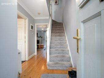 45 Heath Square, Finglas, Dublin 11, Finglas, Dublin 11 - Image 2