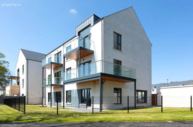 The Estuary, Glounthaune, Co. Cork - Click to view photos