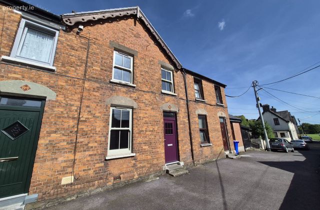 95 Rathmore Place, Old Youghal Road, Cork City Centre, Co. Cork - Click to view photos