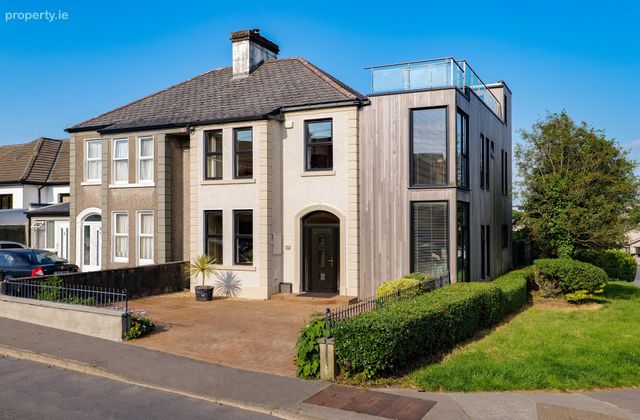 36 Dalysfort Road, Salthill, Galway, Salthill, Co. Galway - Click to view photos