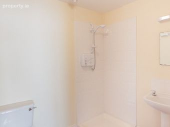 32 Ardlo Manor, Mullagh, Co. Cavan - Image 4