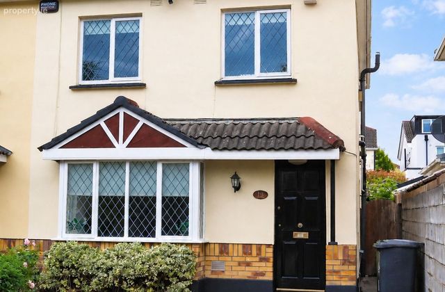18 Sandyford Hall Drive, Sandyford, Dublin 18 - Click to view photos
