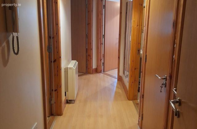 Apartment 2 , Brewer's, Irishtown, New Ross, Co. Wexford - Click to view photos