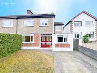 1 Oakdale Drive, Off Johnstown Road, Cabinteely, Dublin 18