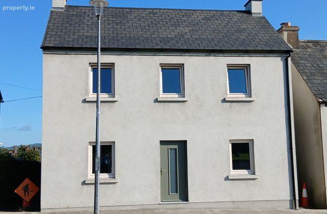 Lower Road, Knocknagree, Knocknagree, Co. Cork - Click to view photos