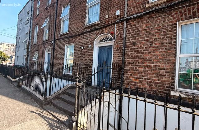 Apartment 3, 11 Newenham Street, Limerick City Centre, Co. Limerick - Click to view photos