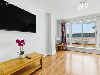 61 Saint Samson'S Court, Dublin 13 - Image 2