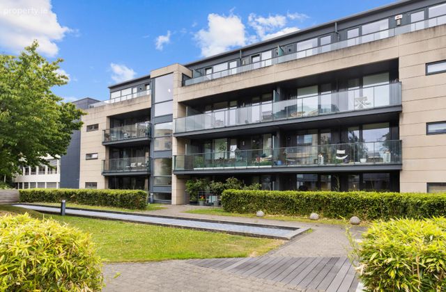 Apartment 23, Maple Hall, Milltown Avenue, Milltown, Dublin 6 - Click to view photos