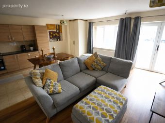 163 Block H, Br&uacute; Na Sionna, Shannon Town Centre, Shannon, Co. Clare - Image 3