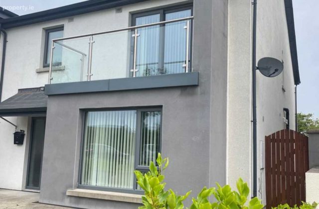 10 Oakhill, Gorey, Co. Wexford, Gorey, Co. Wexford - Click to view photos