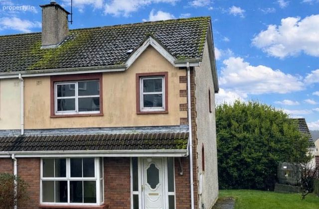 6 Knocknamona Crescent, Letterkenny, Letterkenny, Co. Donegal - Click to view photos