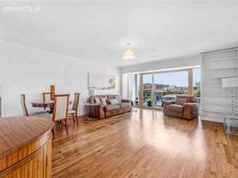 Apartment 6, Block 15, Gallery Quay, Grand Canal Dock, Dublin 2 - Image 2