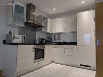 9 Oak House, Carrickmines Green, Glenamuck Road, Carrickmines, Dublin 18 - Image 2