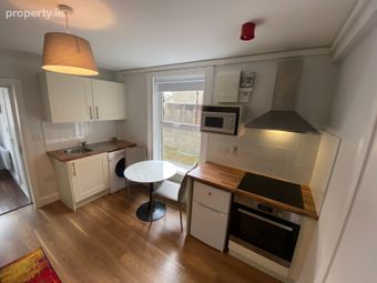 Flat 3, 8 Dufferin Avenue, South Circular Road, Dublin 8 - Image 3