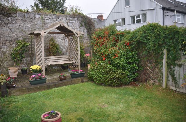 2 St. Philomenas, Ballinlough Road, Ballinlough, Co. Cork - Click to view photos