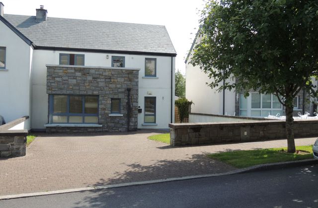 135 Caireal Mor, Headford Road, Co. Galway - Click to view photos