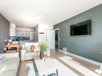 Apartment 1, Whitebeam Hall, Leopardstown, Dublin 18 - Image 4
