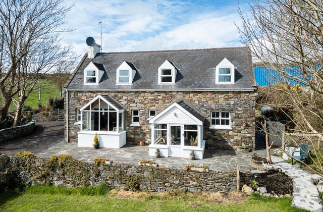Toad Hall, Colla, Schull, Co. Cork - Click to view photos