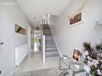 17 The Drive, The Paddocks, Hansfield, Dublin 15, Co. Dublin, Clonsilla, Dublin 15 - Image 3