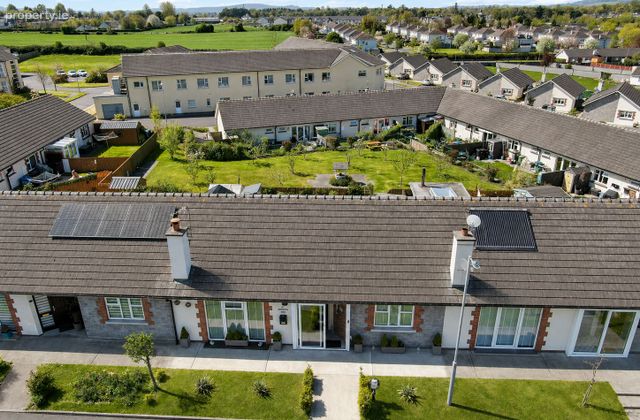 29 Droimn&iacute;n, Stradbally, Ballaghmore, Co. Laois - Click to view photos