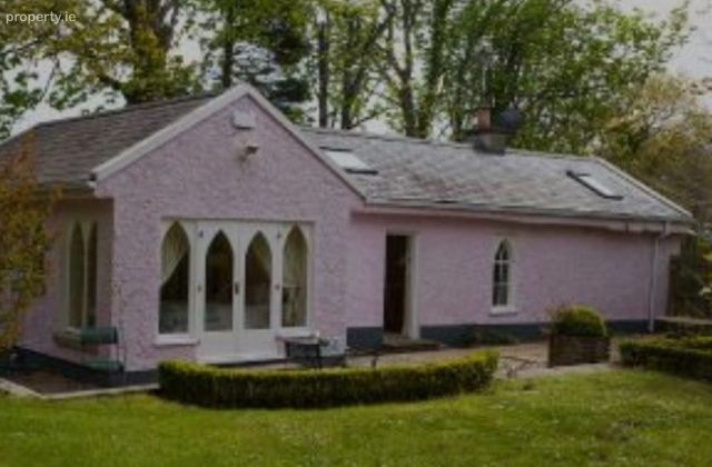 The Lodge, Clonganny, Clonevin, Co. Wexford - Click to view photos