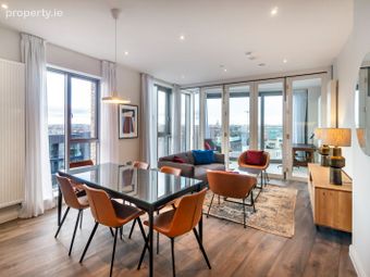 Apartment 23, Lock Gate 2, Charlemont Street, Dublin 2 - Image 2