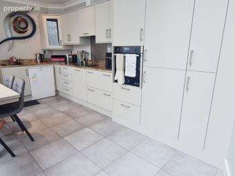 Short Term, 3 Months Lease, 1 Parkavara, Mill Street, Galway City Centre, Co. Galway - Image 5