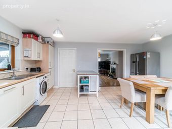 21 Willow Crescent, Celbridge, Co. Kildare, Celbridge, Co. Kildare - Image 5