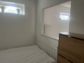 Crumlin Dublin 12, Crumlin, Dublin 12 - Image 2