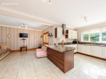 14 Weston Court, Lucan, Co.dublin, Lucan, Co. Dublin - Image 5