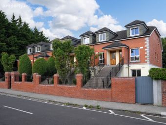 1 Glenwood, Landscape Road, Churchtown, Dublin 14 - Image 2
