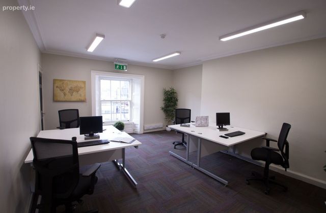 Mount Street Upper, Dublin 2 - Click to view photos