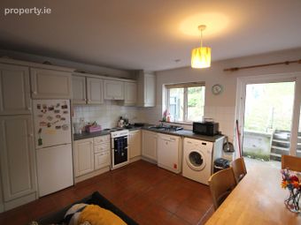 11 Maryborough Downs, Maryborough Hill, Rochestown, Co. Cork - Image 5