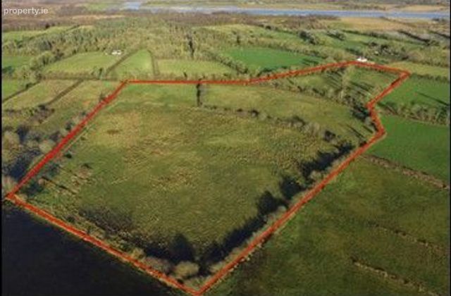 Salmons Lane, Ballyleague, Co. Roscommon - Click to view photos